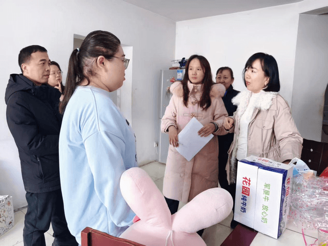 新疆兵团第八师石河子市：她们用细密的网，托举起一个孩子的明天